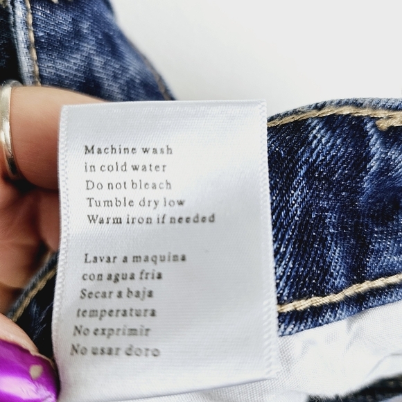 KanCan Distressed Denim Jean Shorts NWT - Picture 8 of 8